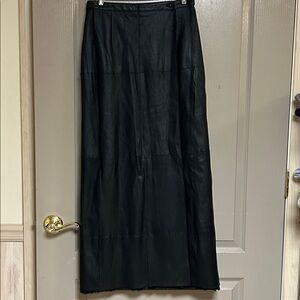 Escada Vintage Black Leather fur lined maxi Skirt Size 38/US Size 8